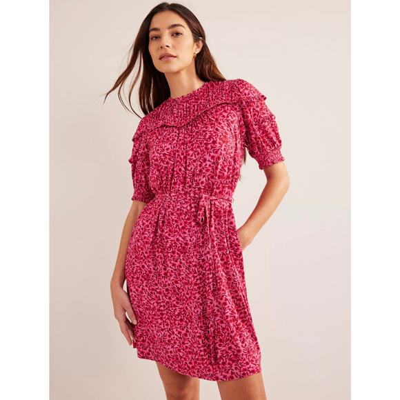 Boden Dresses & Skirts - NWT Boden Floral Ruffle Puff Sleeve Dress